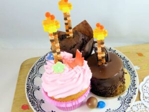 Minecraftowe świeczki urodzinowe 2